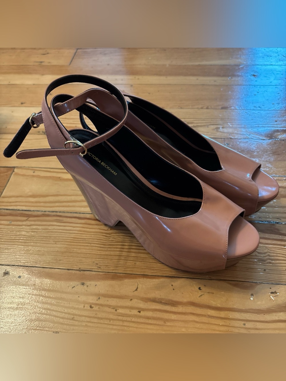 Victoria Beckham Peep Toe Platform Pump Pink Size 7.5/38